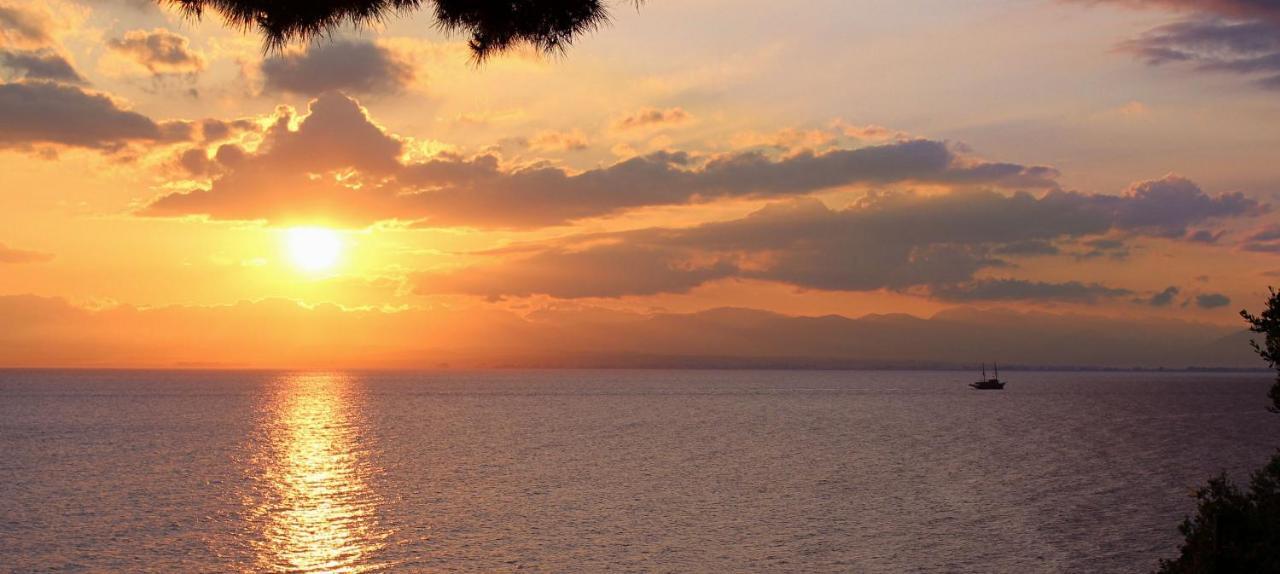 Naftilos Blue View Retreat Avía 외부 사진